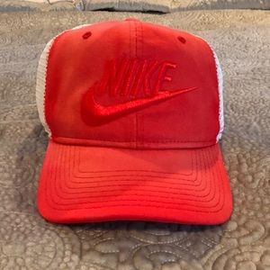 Nike trucker hat